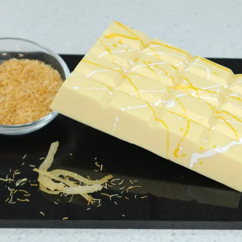 on dubai bar.webp Coloured Cocoa Butter; Sunny Yellow - 78g bottle